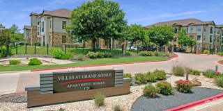 Villas at Grand Avenue Gallery 34