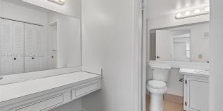 3100 W Rolling Hills Cir Gallery 29