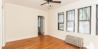 4715 North Leavitt St. Apt. Gallery 13