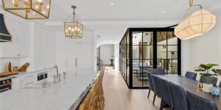 2428 The Strand Gallery 23