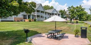 Victoria Place Gallery 17