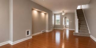 2643 EMERALD Street Gallery 2