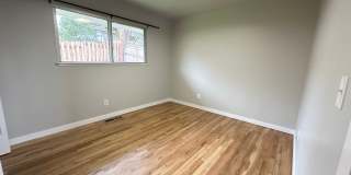 ½ Month Free! Beautifully Updated 3-Bedroom Ranch, Exceptional Amenities, Fenced Backyard, and 2-Car Garage! Gallery 13