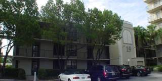 19 Royal Palm Way Gallery 36