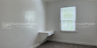 820 1/2 North Irwin Avenue Gallery 9