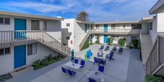 Sea Breeze Beach Apartments Gallery 12