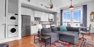 101 Barnard Street unit: 302 Gallery 17