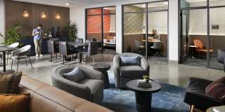 Mason & Main Gallery 38