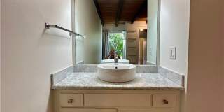 1815 Armour Lane Gallery 20