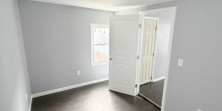16 Daggett Street Gallery 7