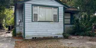 Large Single Family House for Rent. Gallery 1