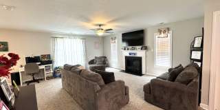 Beautiful Home! Convenient to Camp Lejeune! Gallery 8