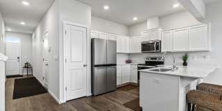 6715 Northeast 139th Place Gallery 12