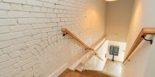 614 E Main Street Gallery 22