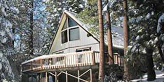 2 Level cabin in a quiet wooded neighborhood Gallery 1