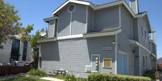 1323 West Palmyra Avenue Gallery 1