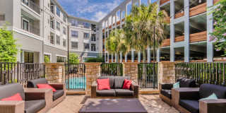 Elan at Bluffview Gallery 33