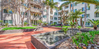 Veranda La Jolla Gallery 26