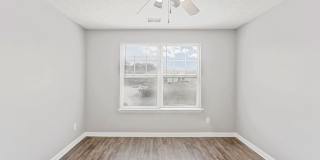 Maple Brook Apartments Gallery 23