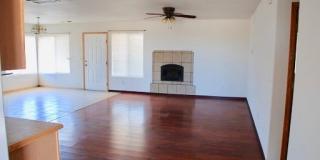 3 Bedroom Home, garage, fenced yard. Gallery 3