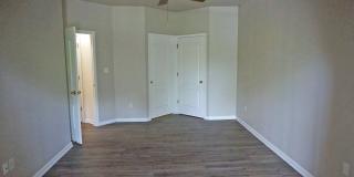 12914 University Crescent 12914 University Crescent Gallery 7
