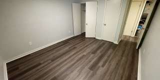 3 bd 1.5 ba Condo Gallery 6