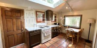 Charming Manitou Home Gallery 8