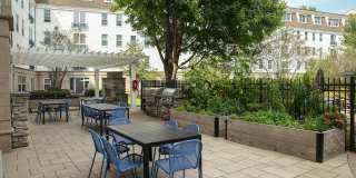 Avana Cliffside Gallery 18