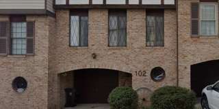 *Spacious  Conveniently Located 3BD/2.5BA Townhouse Available in Bethel Park* Gallery 1