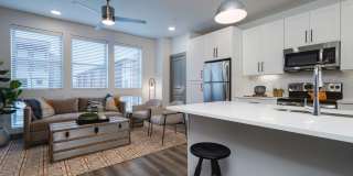 Midway Row House Gallery 39