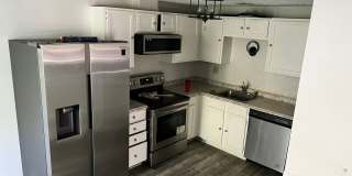 Charming 2BR House in Burtonsville Gallery 10