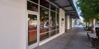 The Pearl Apartments Gallery 32