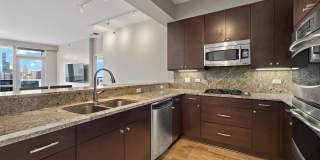 1211 S Prairie Avenue Gallery 4