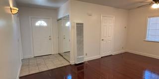OCEAN BEACH - Spacious 2 bedroom with bonus room/office property close to OB Park & More! Gallery 25