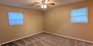 2 Bed 1.5 Bath 1 Car Garage in Henderson Hills Addition Edmond, OK 2 Bed 1.5 Bath 1 Car Garage in Henderson Hills Addition Edmond, OK Gallery 27