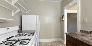 Hawthorne Street Gallery 38