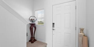 Beautifull Furnished Townhome - Nokomis - 2 Bedroom 2.5 bath plus office -1 Car Garage Gallery 6