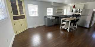 106 S WALNUT Street 106 S WALNUT Street Gallery 4