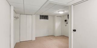 1546 PUTTY HILL Avenue Gallery 22