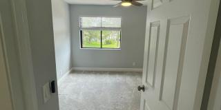3 Bedroom 2.5 Bathroom Townhome located in Pelican Bay Gallery 48