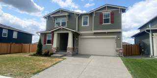 Modern Bonney Lake Home w/ AC  **SHORT TERM LEASE ** Gallery 1