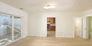 1827 Hill Drive Gallery 5