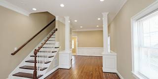 Charming Move-in Ready Downtown Home With Updates Charming Move-in Ready Downtown Home With Updates Gallery 4