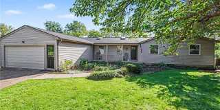 24 Sandpiper Hill Gallery 1