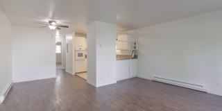 Weidler Plaza Gallery 8