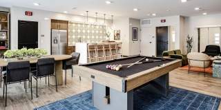 Artisan on 39th Gallery 20