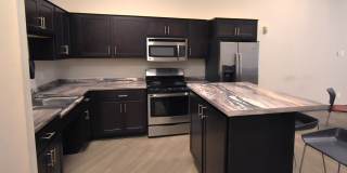 Straus Loft Apartments Gallery 18
