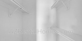 4354 N 82nd St Gallery 20