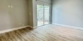 1329 NW 3rd Avenue Gallery 11