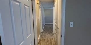 3 bed, 1 1/2 bath, 1 car garage Gallery 60